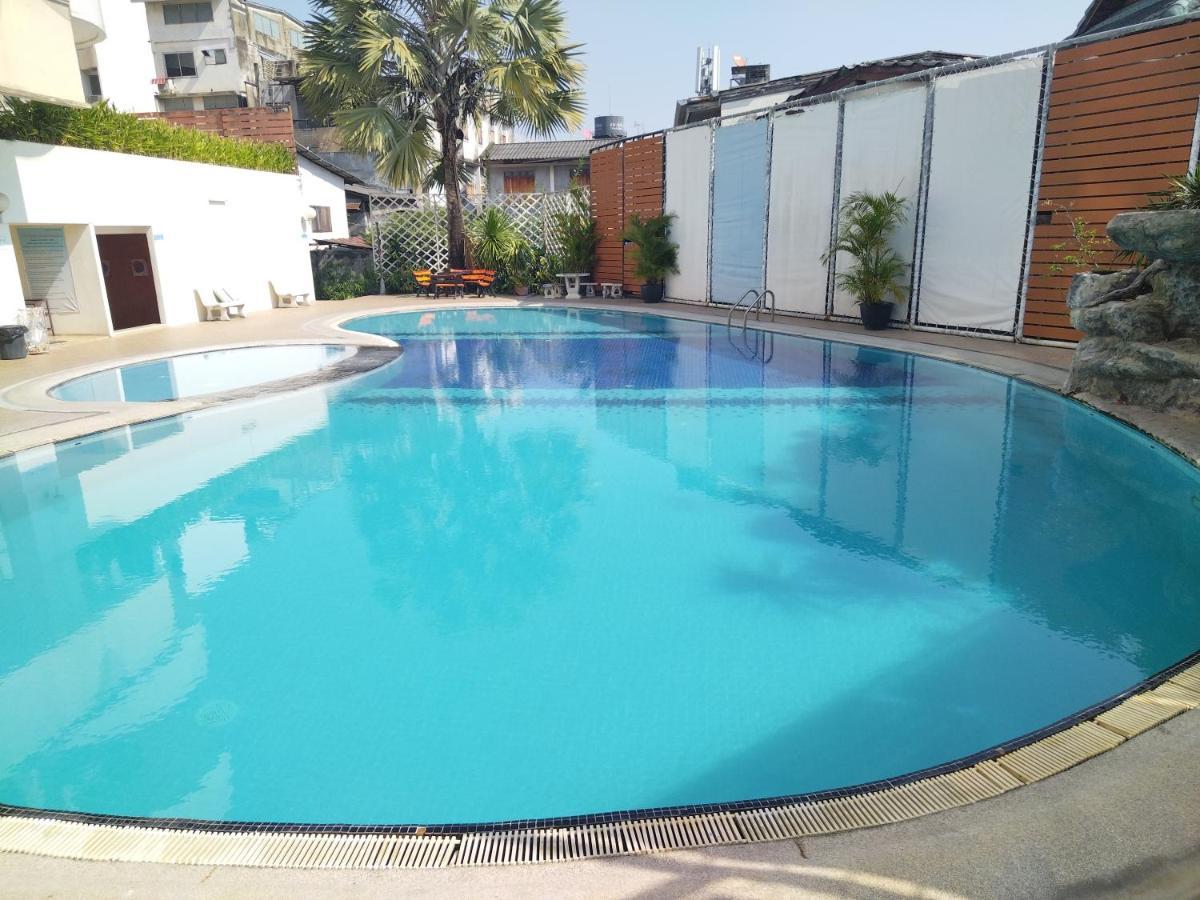 Supanich Condo Opposite The Train Station Chiangmai Chiang Mai Extérieur photo